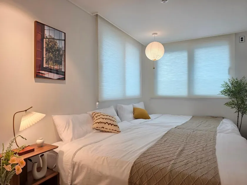 NewOpeningEvent EV Hongdae 10minutes FreeParking 2QBED - Image 1
