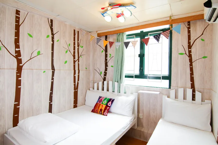 Cozy Inn Jordan Station - Image 1