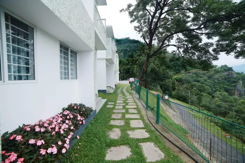 Rock N Brook Resort, Kanthalloor - Image 1