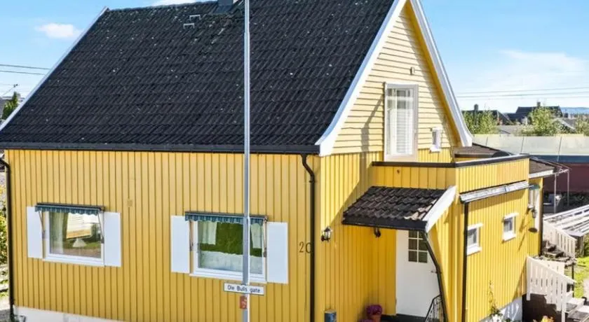 Modern renovated flat just 10 min train to Oslo and Airport - Image 1
