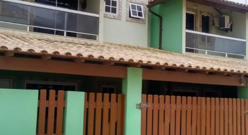 Pero Casa Triplex em condominio - Image 1