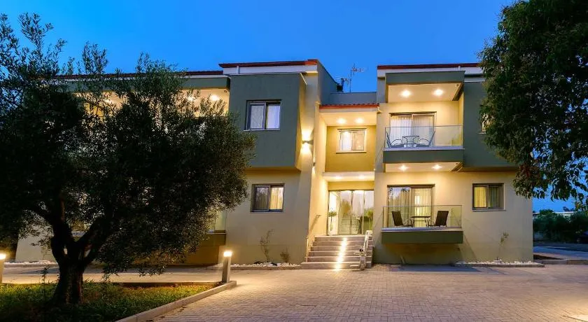 Estelle Family Luxury Apartments & Suites - Image 1