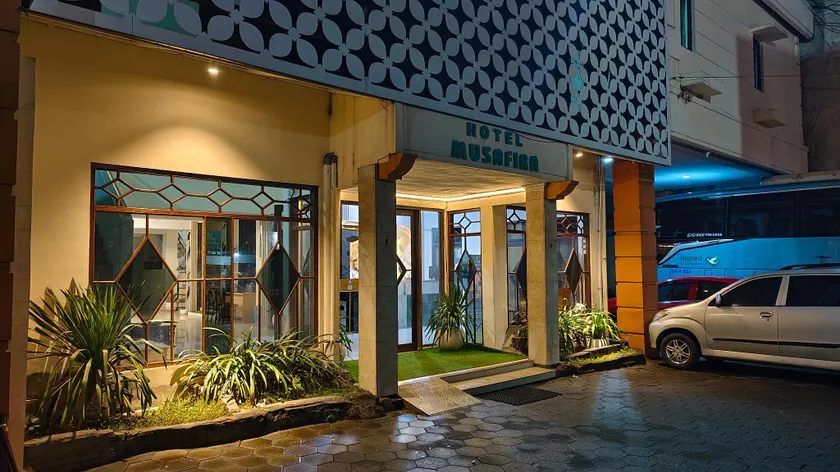 Musafira Hotel Syariah - Image 1