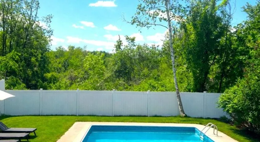 Portland Pool House - Minutes to the Old Port! - Image 1