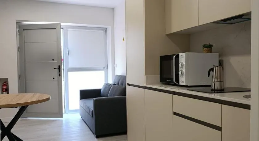 Apartamentos Turísticos Praia dos Cristais - Image 1