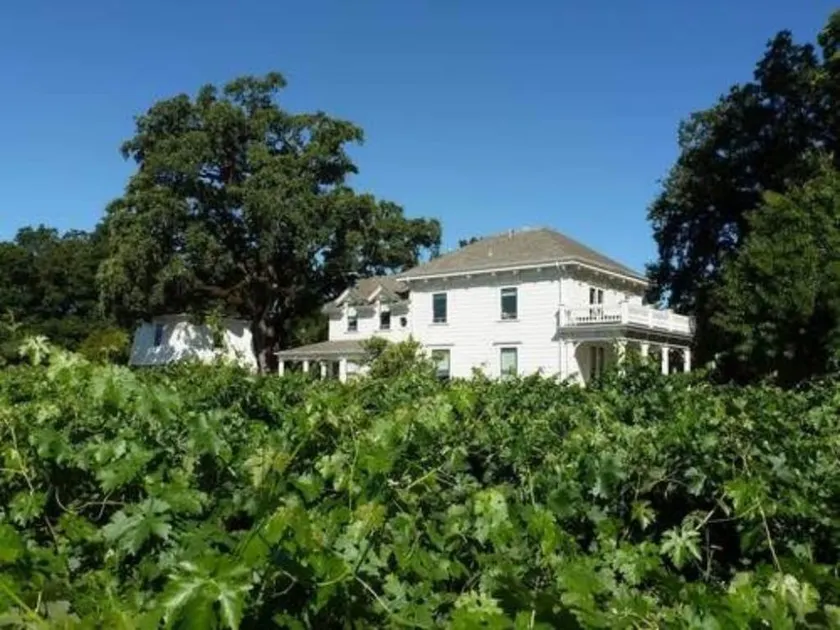 Inn at Salvestrin - Image 1