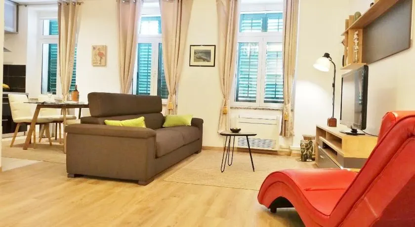Apartment Lucy - City Center of Rijeka 4 * - Image 1