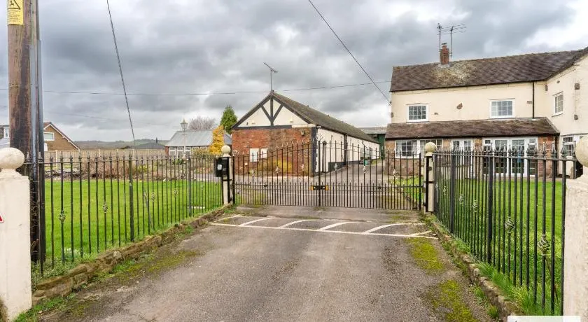 Birchenfield Holiday Cottages - Image 1