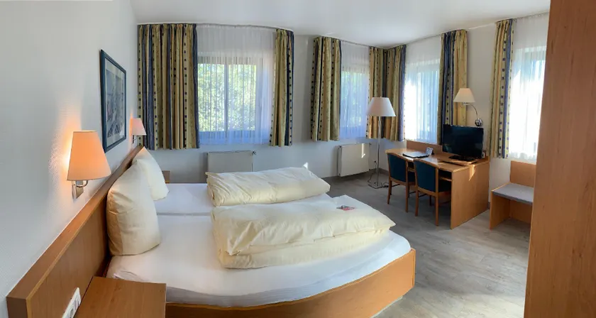 Hotel Aulmann - Image 1