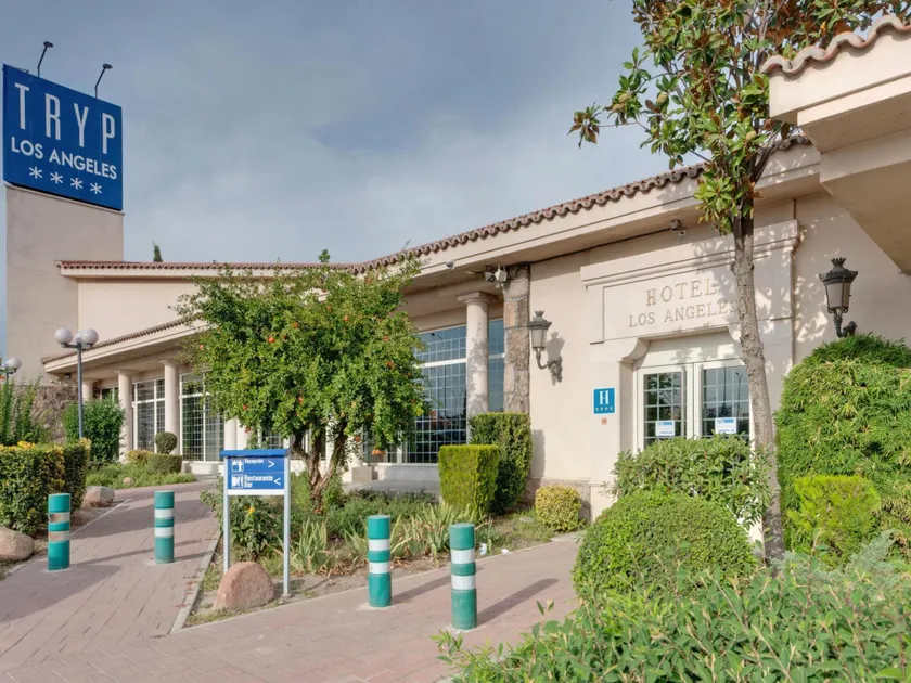 Gran Hotel Los Angeles - Image 1