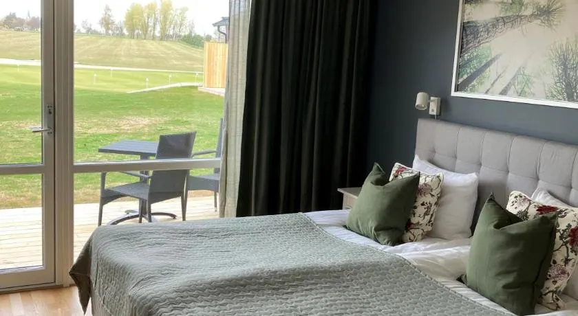 Bedinge Golfklubb hotell - Image 1