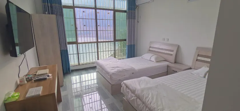 Fulin Mountain Villa - Image 1