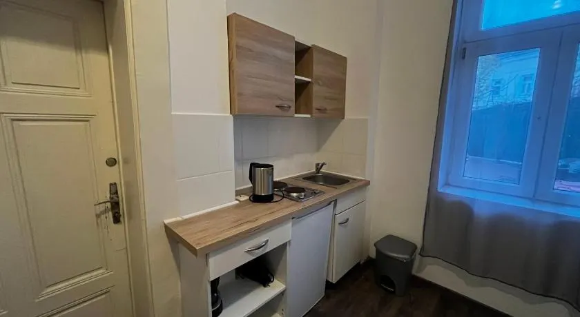 Schönbrunn Comfort Apartment I Meidling - Image 1