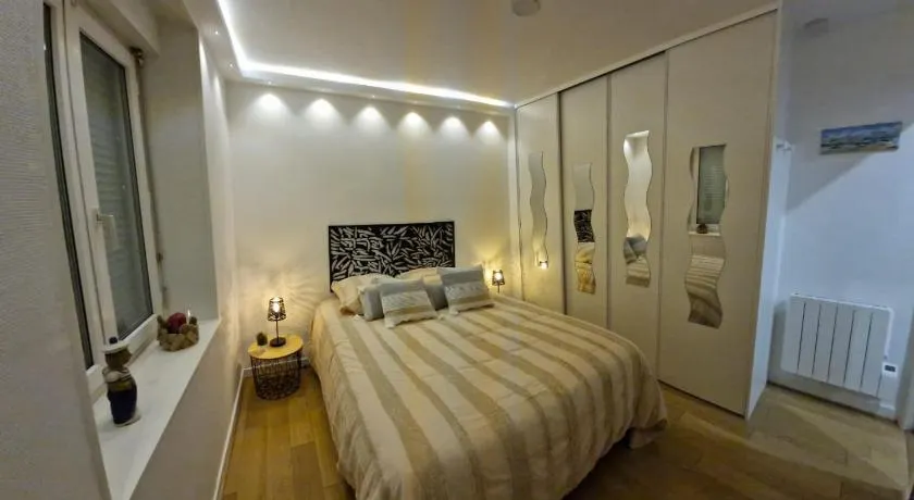 Appartement cosy à 200 m de la plage et parking - Image 1