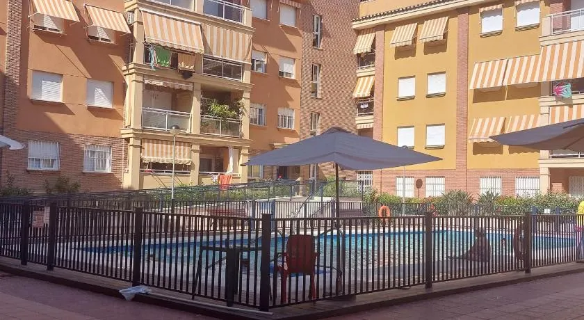 Bajo Gui - Image 1