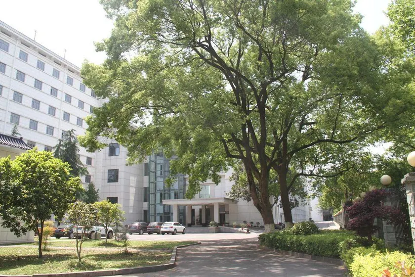 Hunan Hotel - Image 1