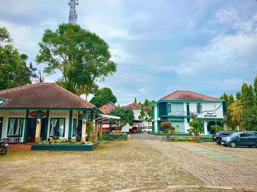 Hotel Accram - Image 1