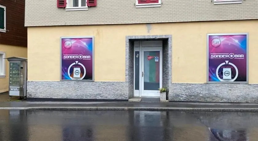 Sonderbar Home - Image 1