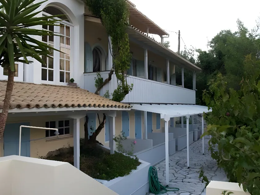 Odyssey Hotel - Image 1