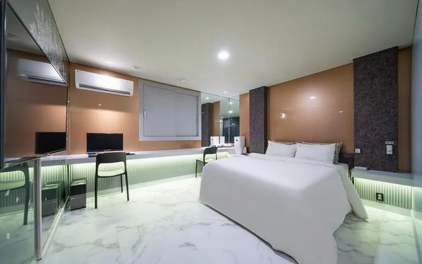 Ilsan (Baekseok) BS Hotel - Image 1