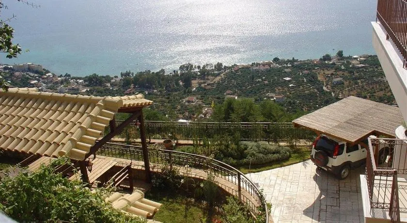 Lunali Verga Kalamata - Image 1