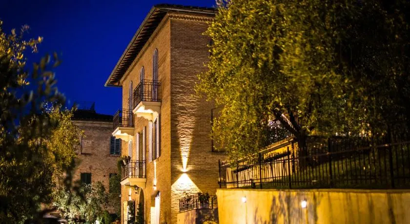 Dolci Mura Luxury Rooms - Image 1