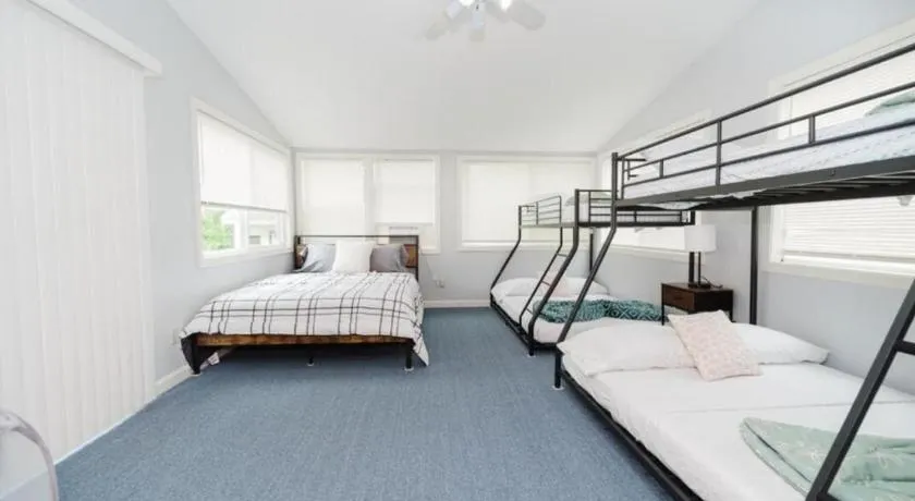 Cozy & Private 4BR Randolph Home - Near I-93 & Route - Pet-Friendly 17 - Image 1
