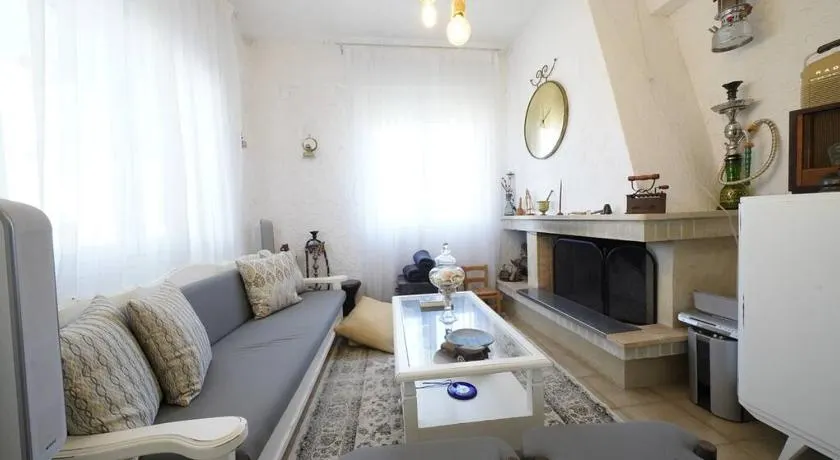Vacation House near the Beach - Image 1