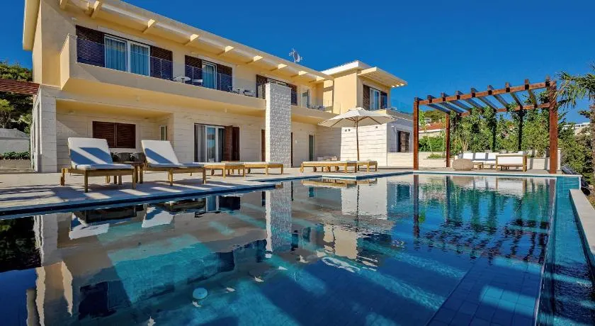 Immensely Luxurious Hvar Villa 5 Bedrooms Villa East Eternal - Image 1