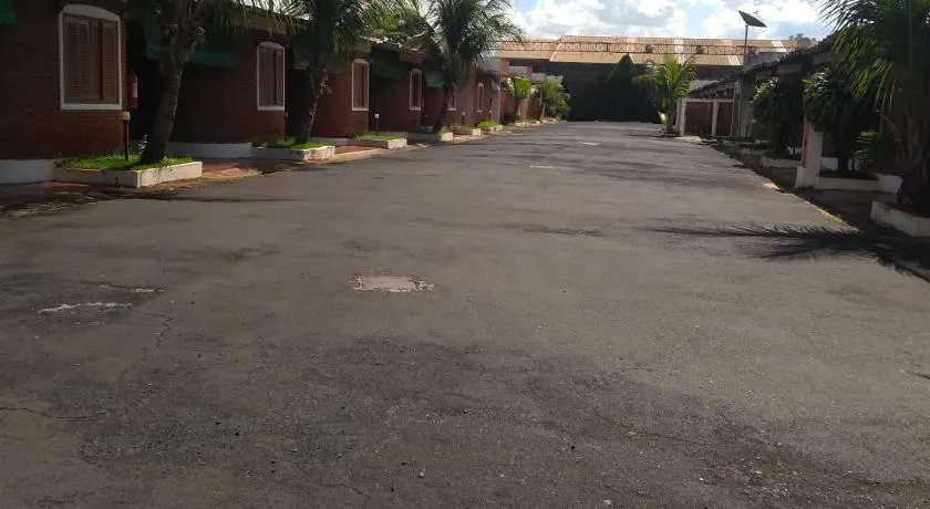Medieval Motel e Hospedagem - Image 1