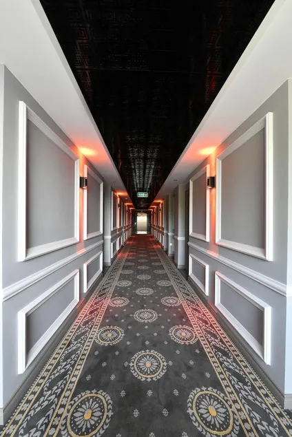 D'LUX BOUTİQUE HOTEL - Image 1