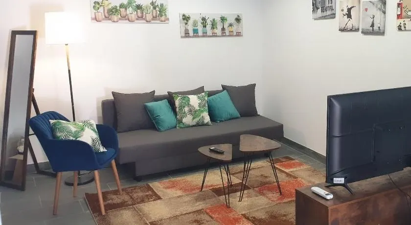 Apartamentos Leman - Image 1