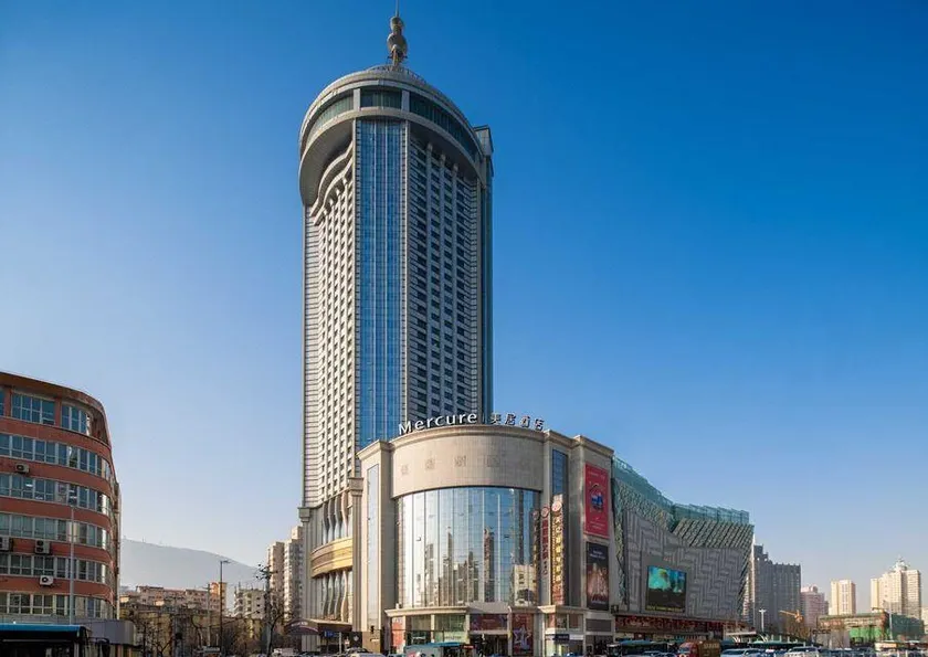 Mercure Lanzhou Dongfanghong Square Hotel - Image 1