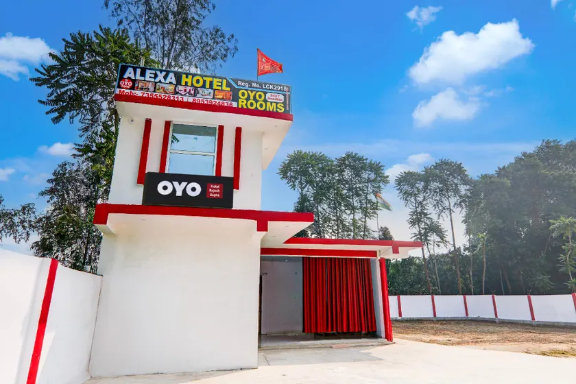 Hotel O Alexa Hotel - Image 1