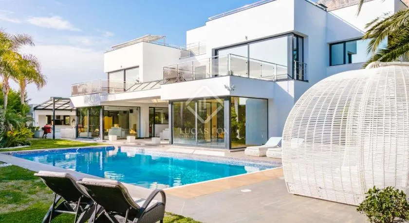 Premium Boutique Apartments Javea - Image 1