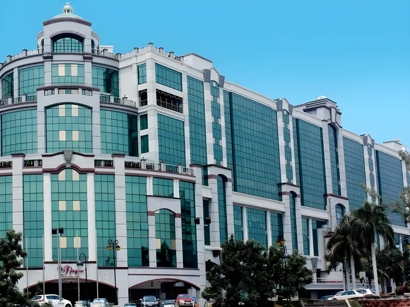 The Rizqun International Hotel - Image 1