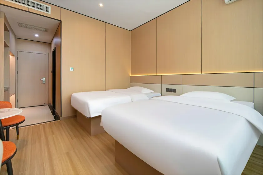 jiaotong    hotel - Image 1