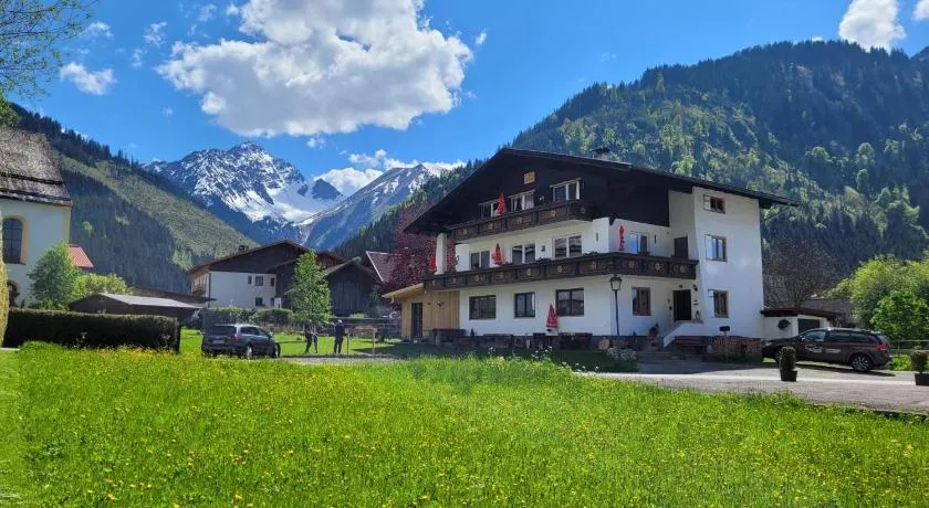 Ferienwohnungen Haus Almrausch Bichlbach - Image 1