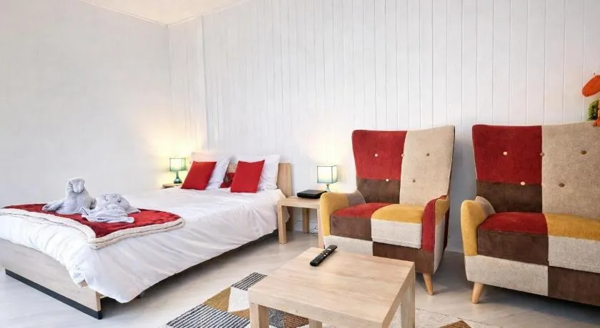 5 Mins to Train Station - Free Parking Space - Paris & DisneyLand - Cocon Pomponne - Image 1