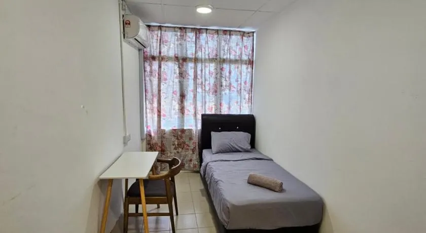 SS HOSTEL PENANG - Image 1
