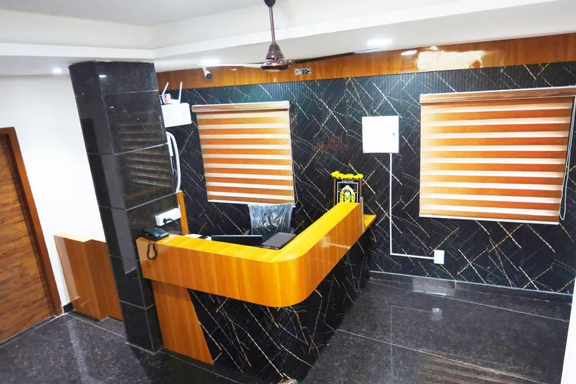Mantra Lodge - Image 1