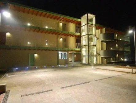 Residence & Suites Solaf - Image 1
