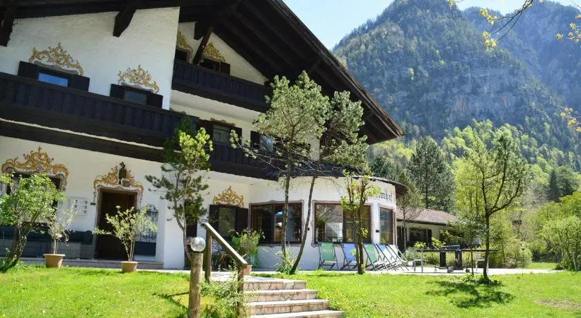 Pension Almhof Baumgarten - Image 1