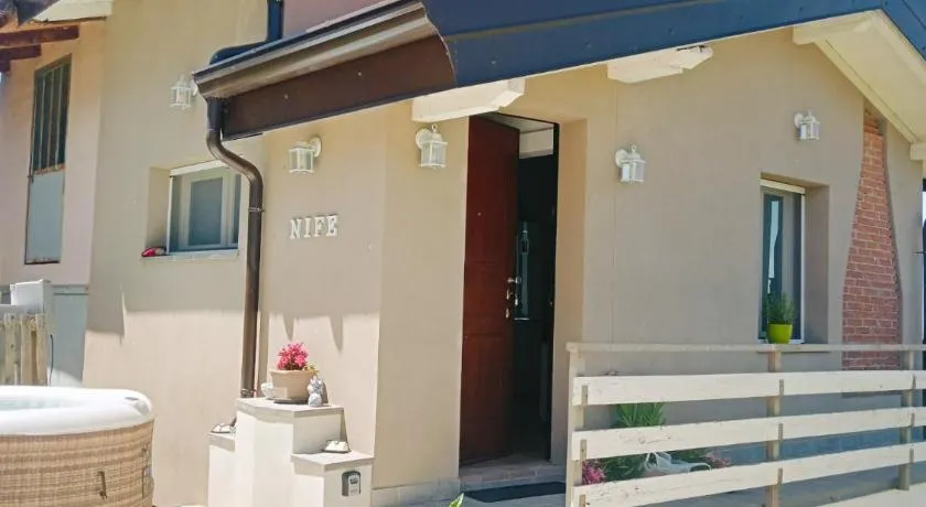 NiFe Tiny House - Secret Garden - Image 1