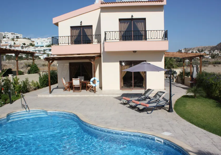 Vineland Cottage Free Wi-fi Big pool with walk in steps - Image 1