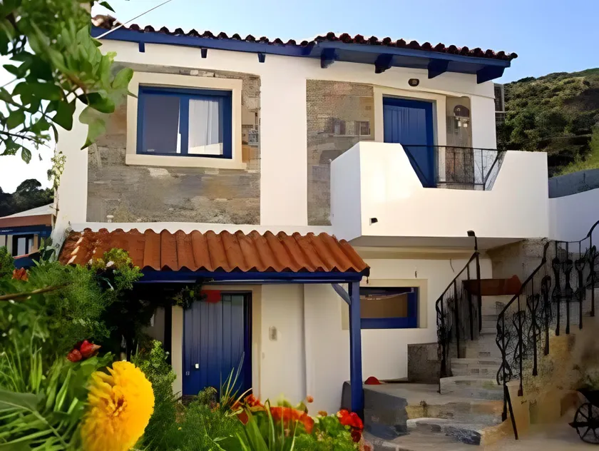 Patras Apartments - Image 1