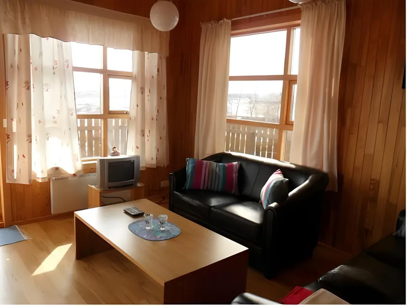 Ekra Cottages - Image 1