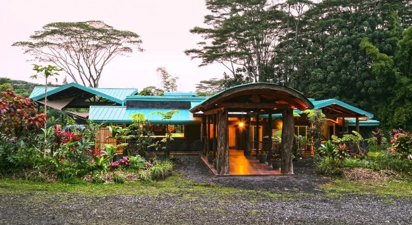 Hawaiian Sanctuary Eco Retreat Center - Image 1