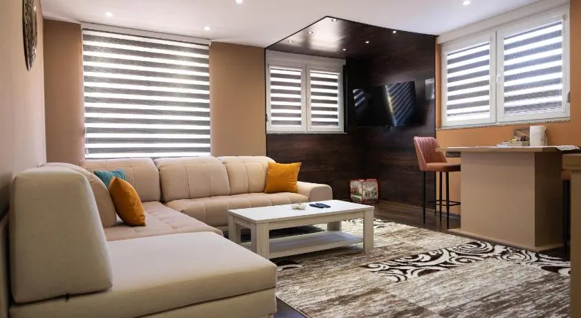 Ema, Asja, Eda Apartments - Image 1