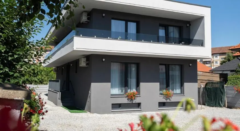 Novum Stay - Pensiune Centrala in Hunedoara - Image 1